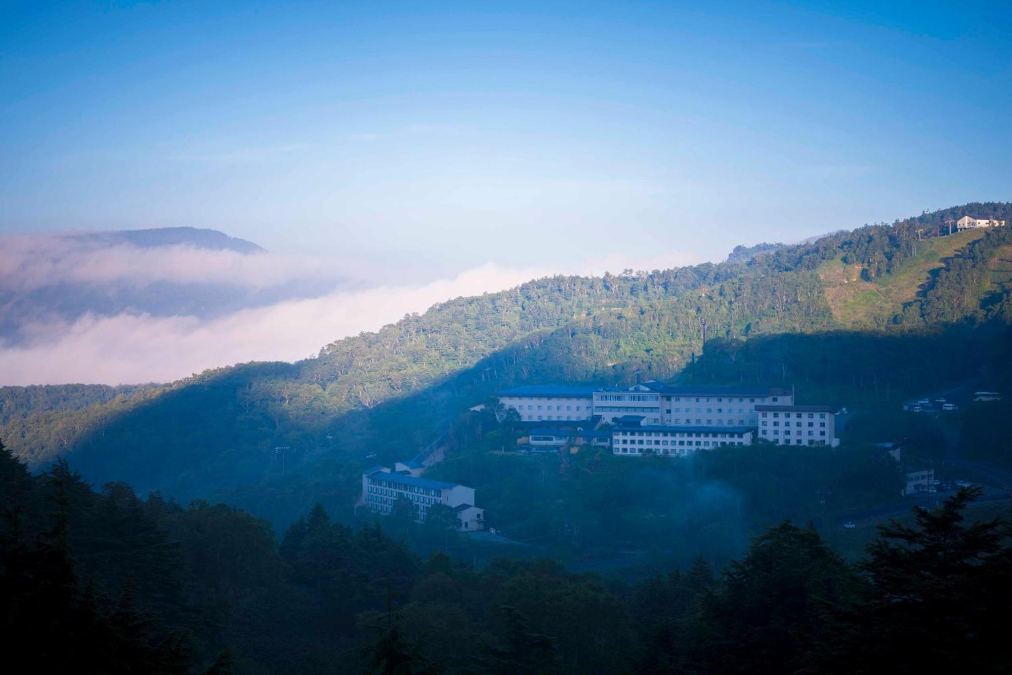 Manza Prince Hotel Tsumagoi Exterior photo